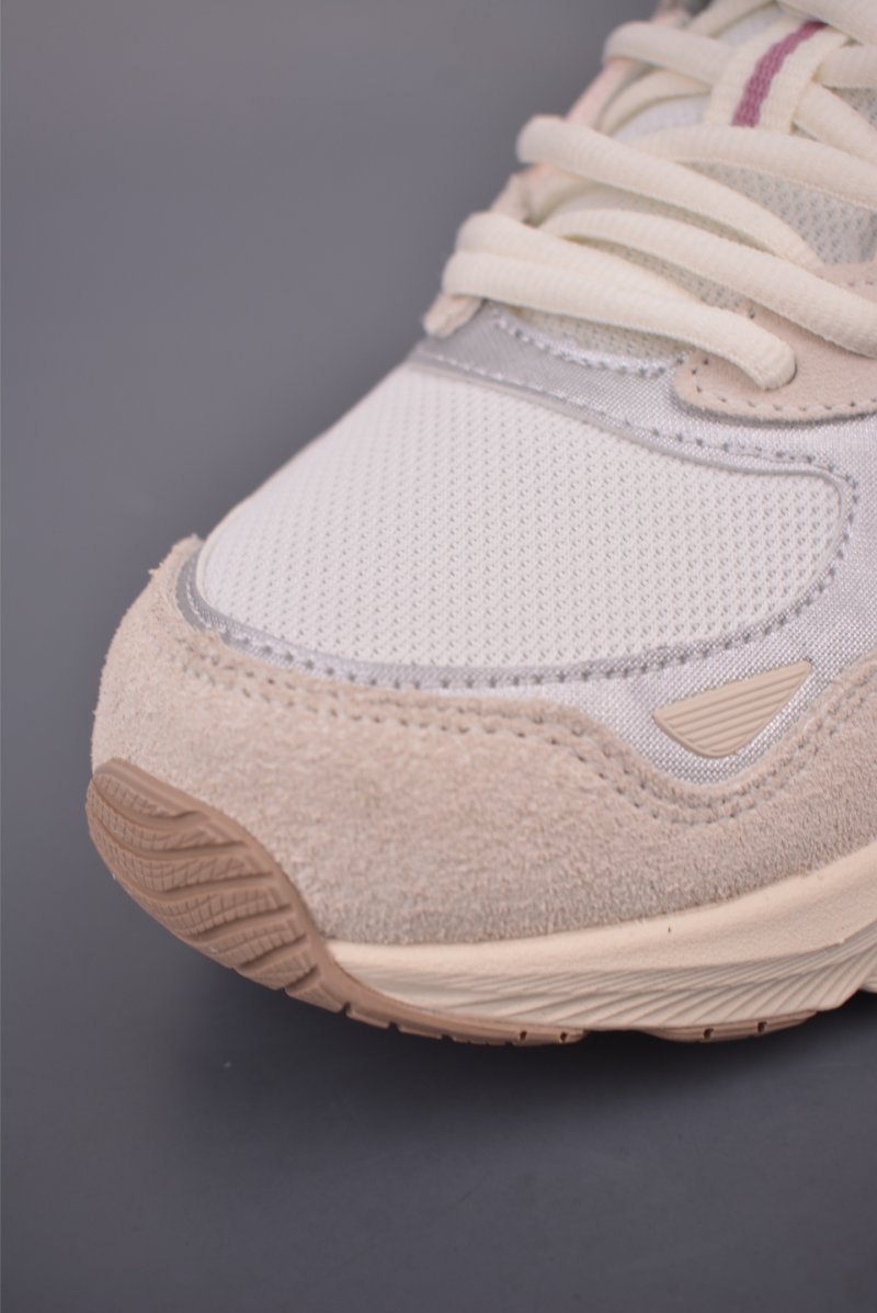 Asics Gel-Nyc 2.0 view