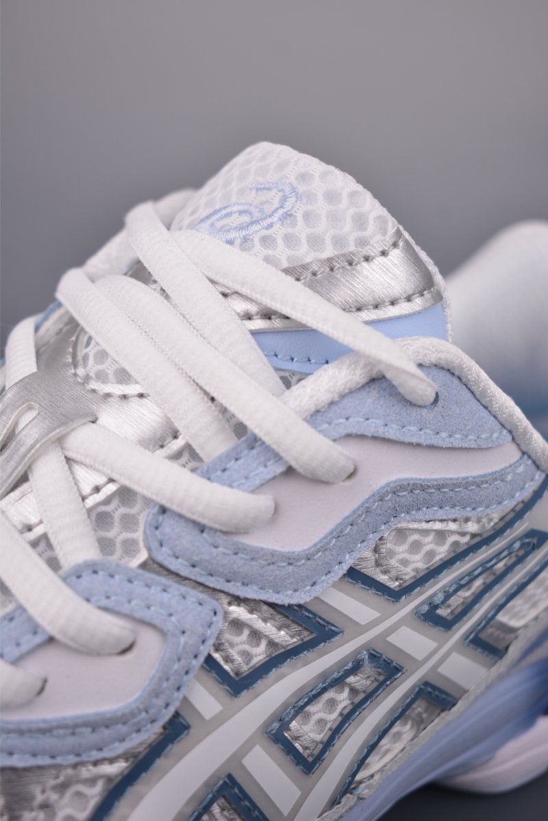Asics Gel-Nyc view