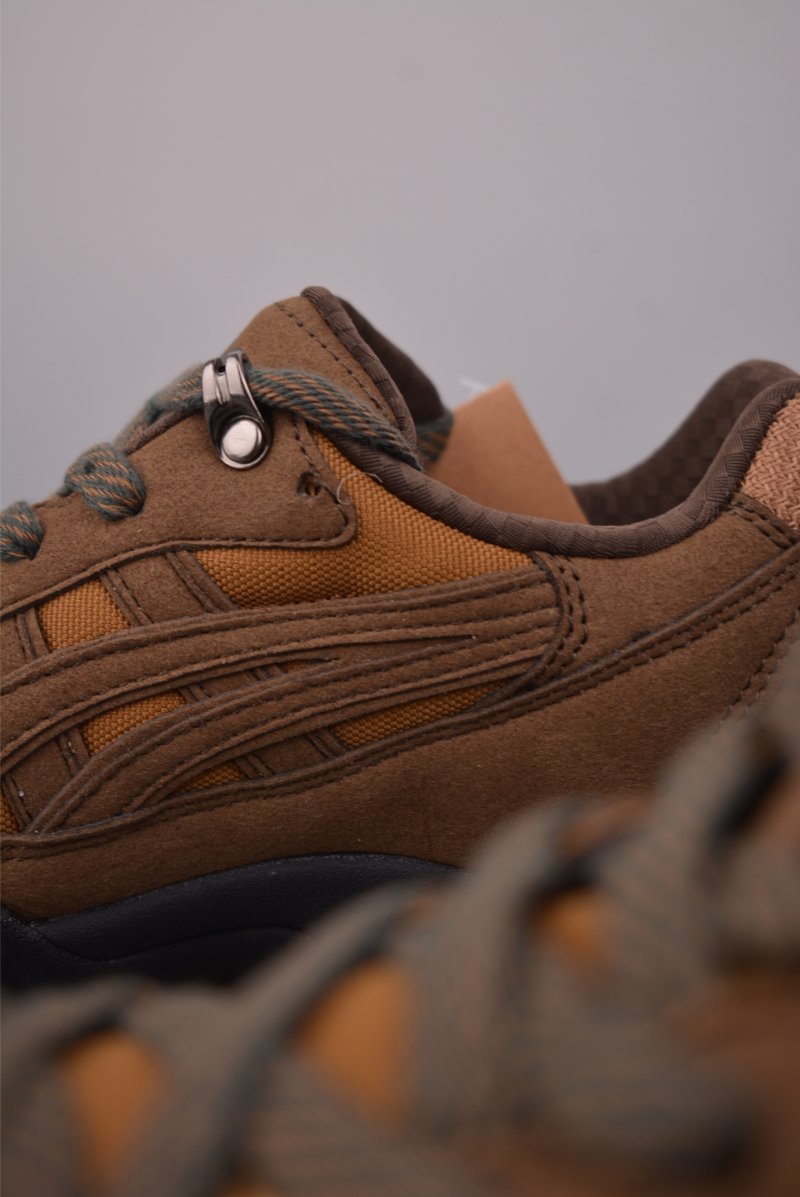 Asics Gel-Pickax view
