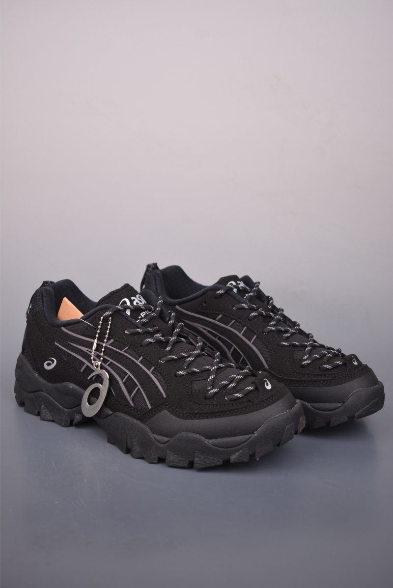 Asics Gel-Pickax