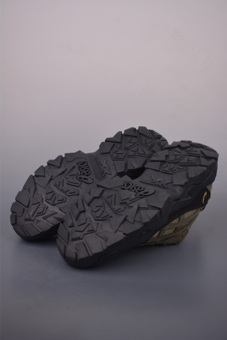 Asics Gel-Pickax view 3