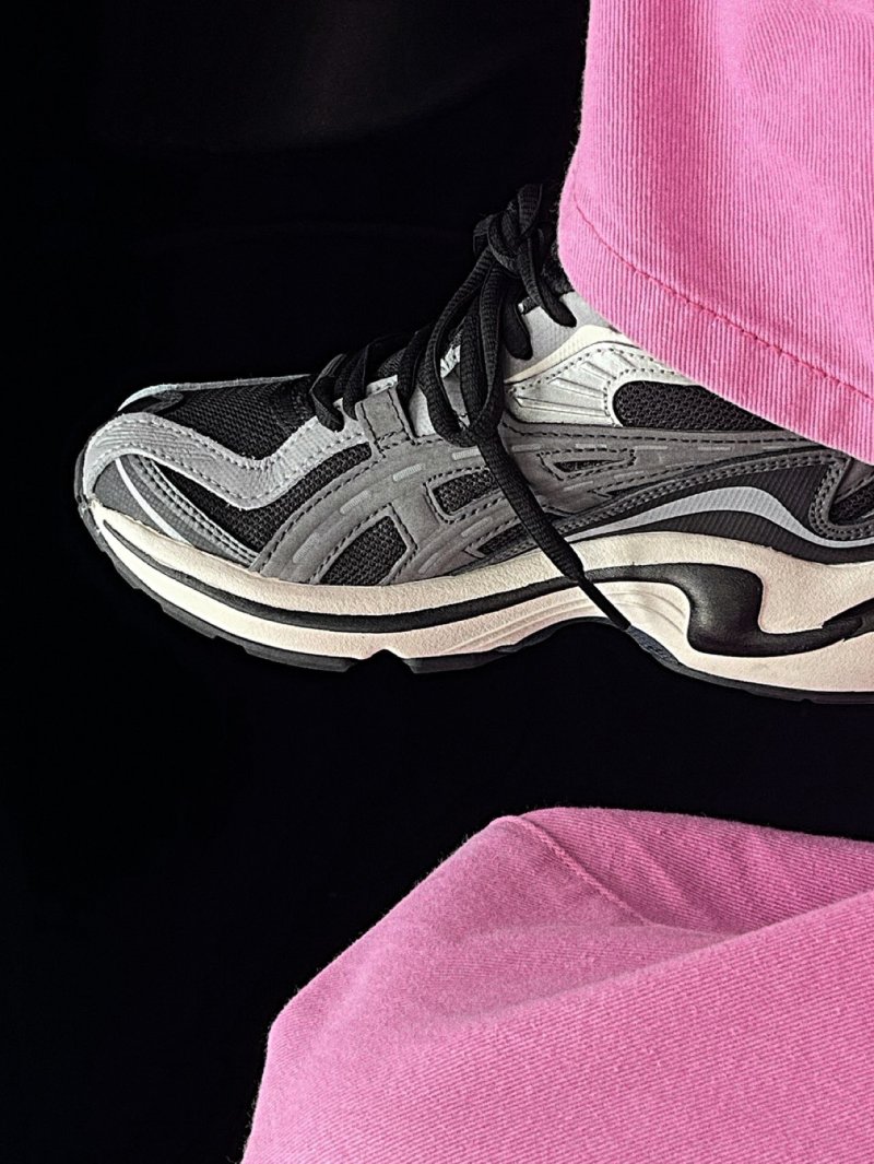 Asics Gel-Preleus view