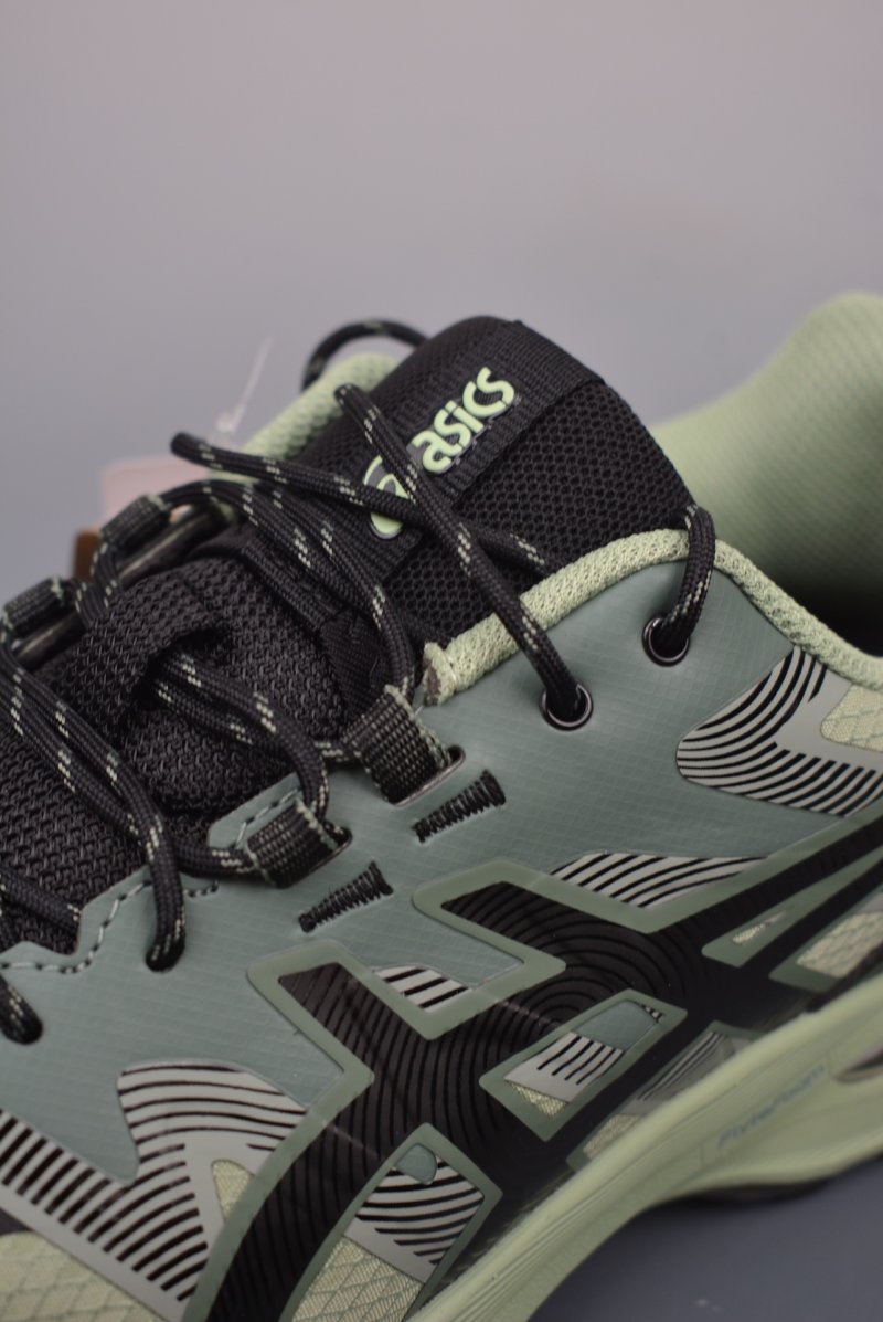 Asics Gel-Quantum 360 VIII view