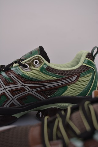 Asics Gel-Quantum Kinetic view 17