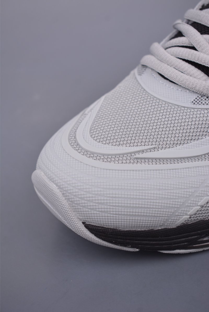 Asics Gel-Quantum 360 VIII view