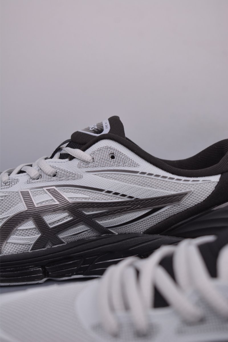 Asics Gel-Quantum 360 VIII view