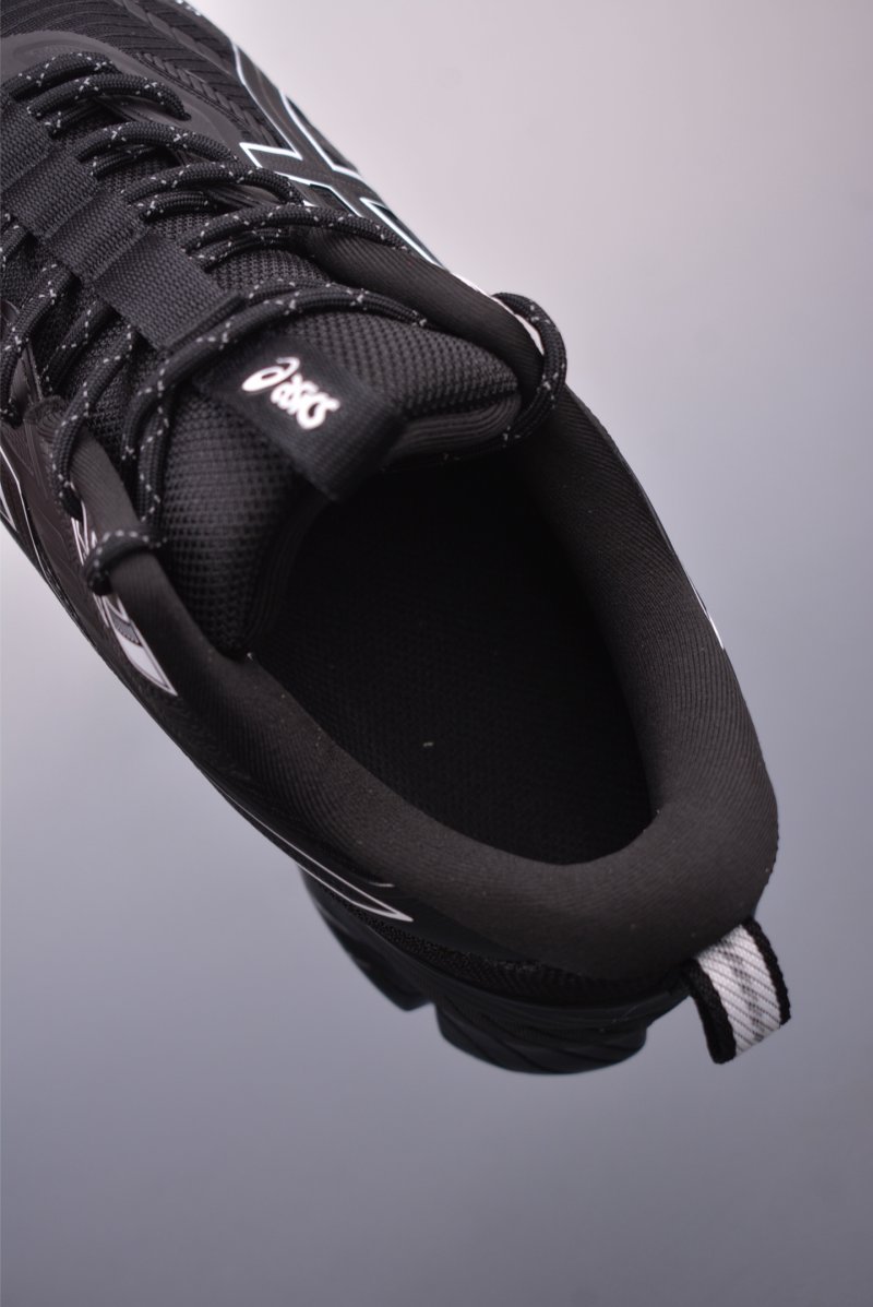 Asics Gel-Quantum 360 VIII view
