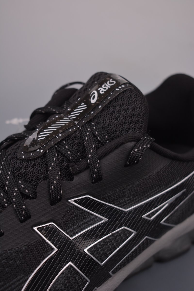Asics Gel-Quantum 180 VIII view