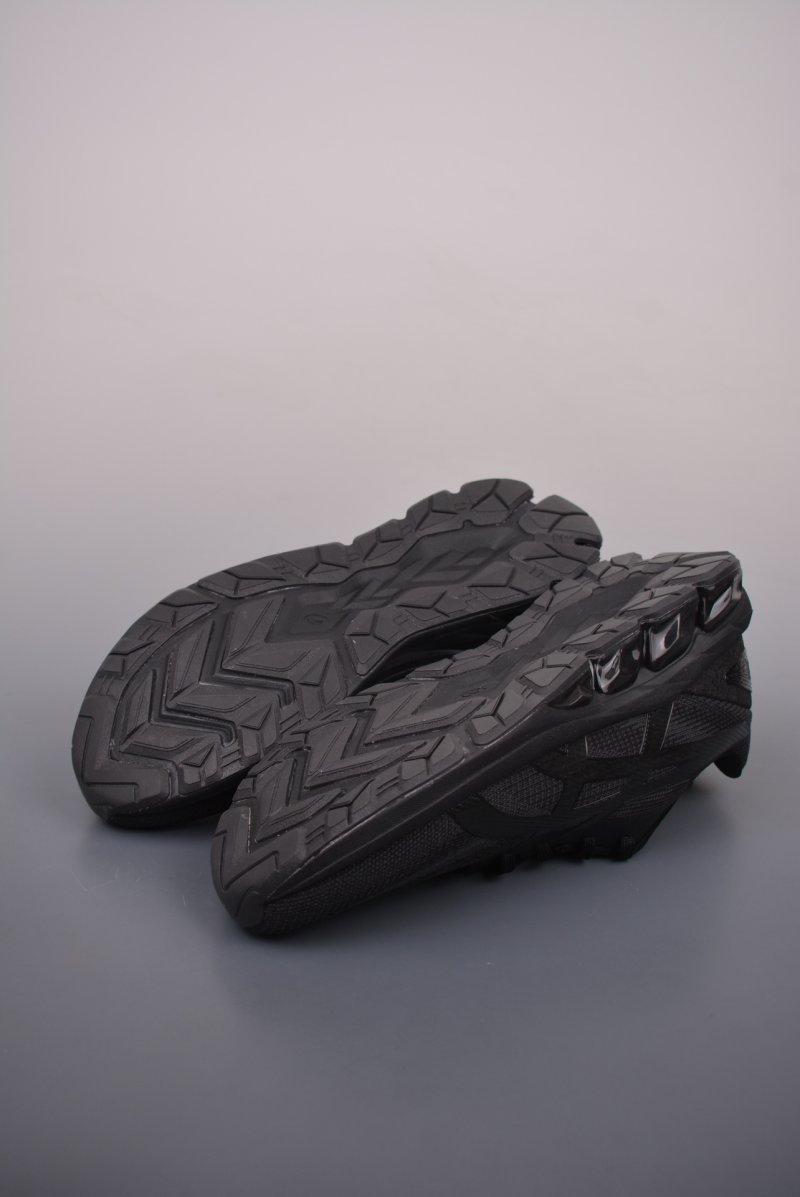 Asics Gel-Quantum 180 VIII view