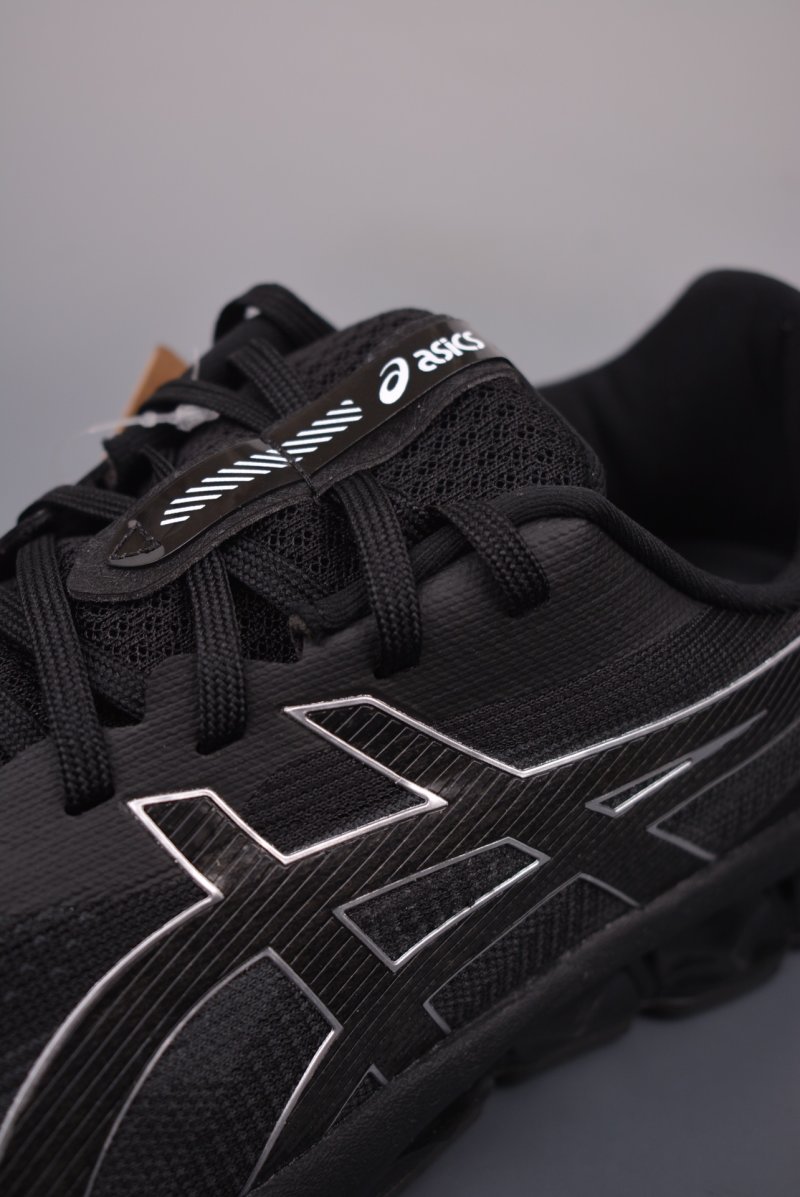 Asics Gel-Quantum 180 VIII view