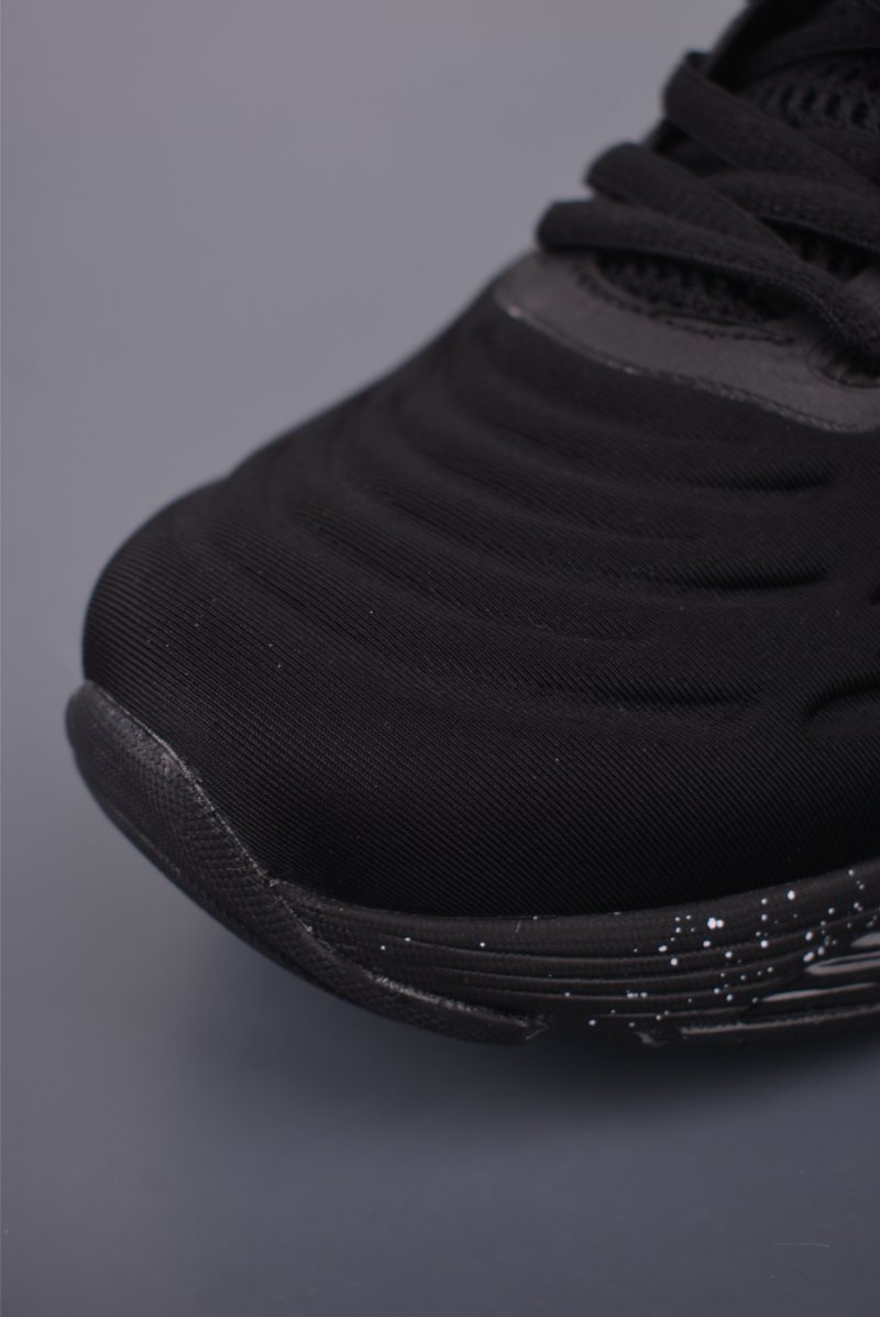 Asics Gel-Quantum 360 VIII Emboss view