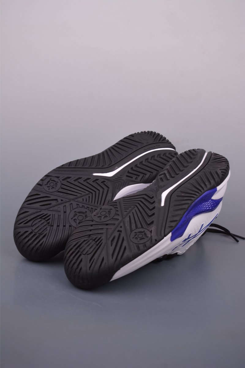 Asics Gel-Resolution 14 view