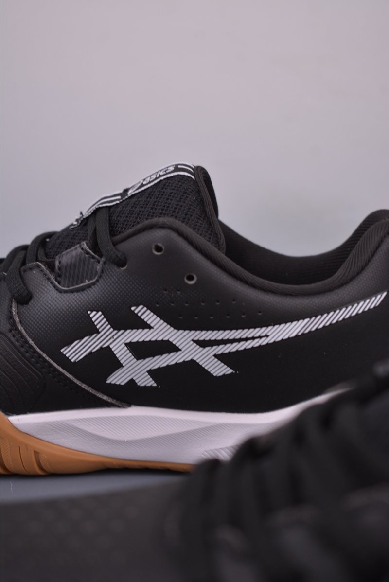 Asics Gel-Resolution view