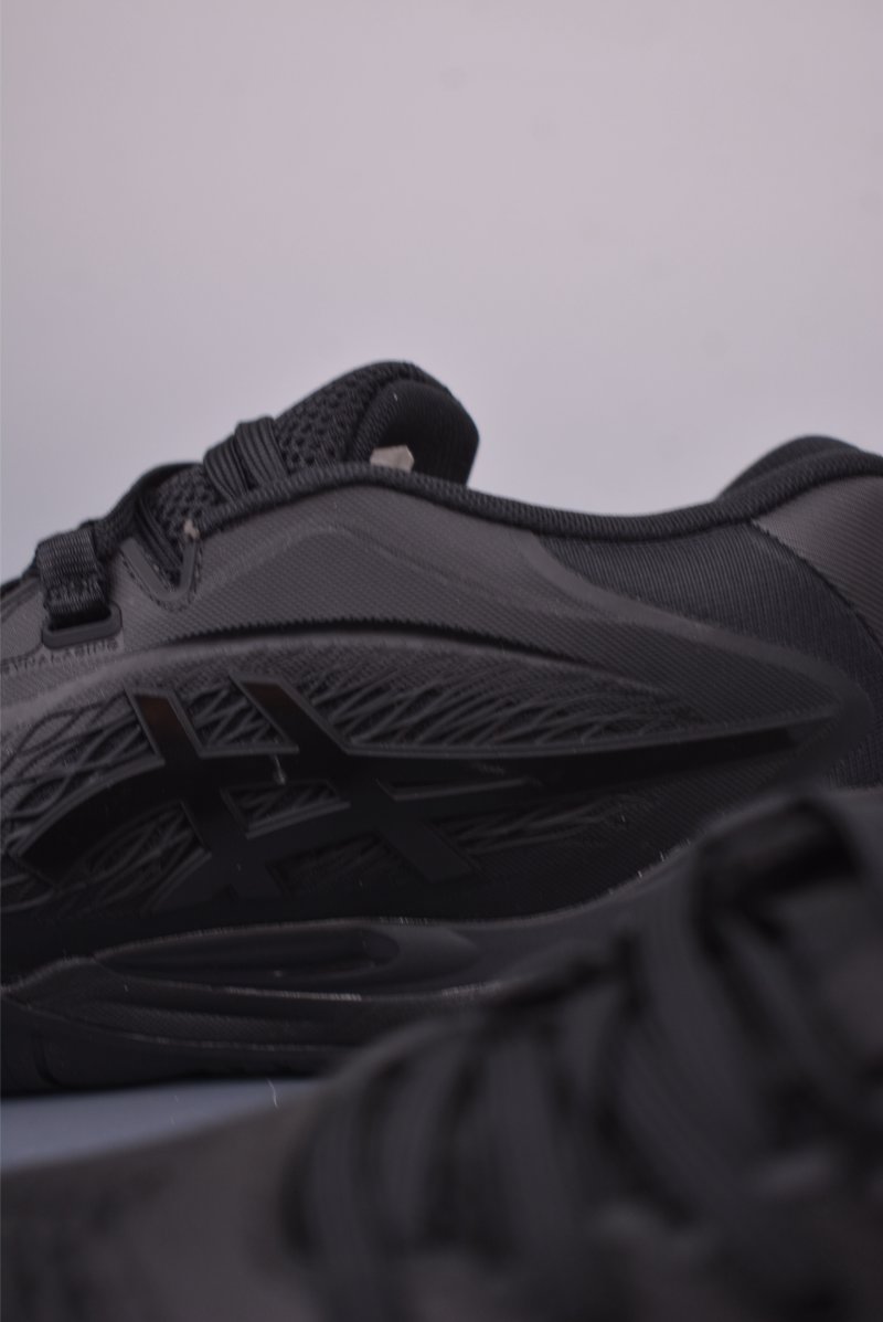 Asics Gel-Resolution view