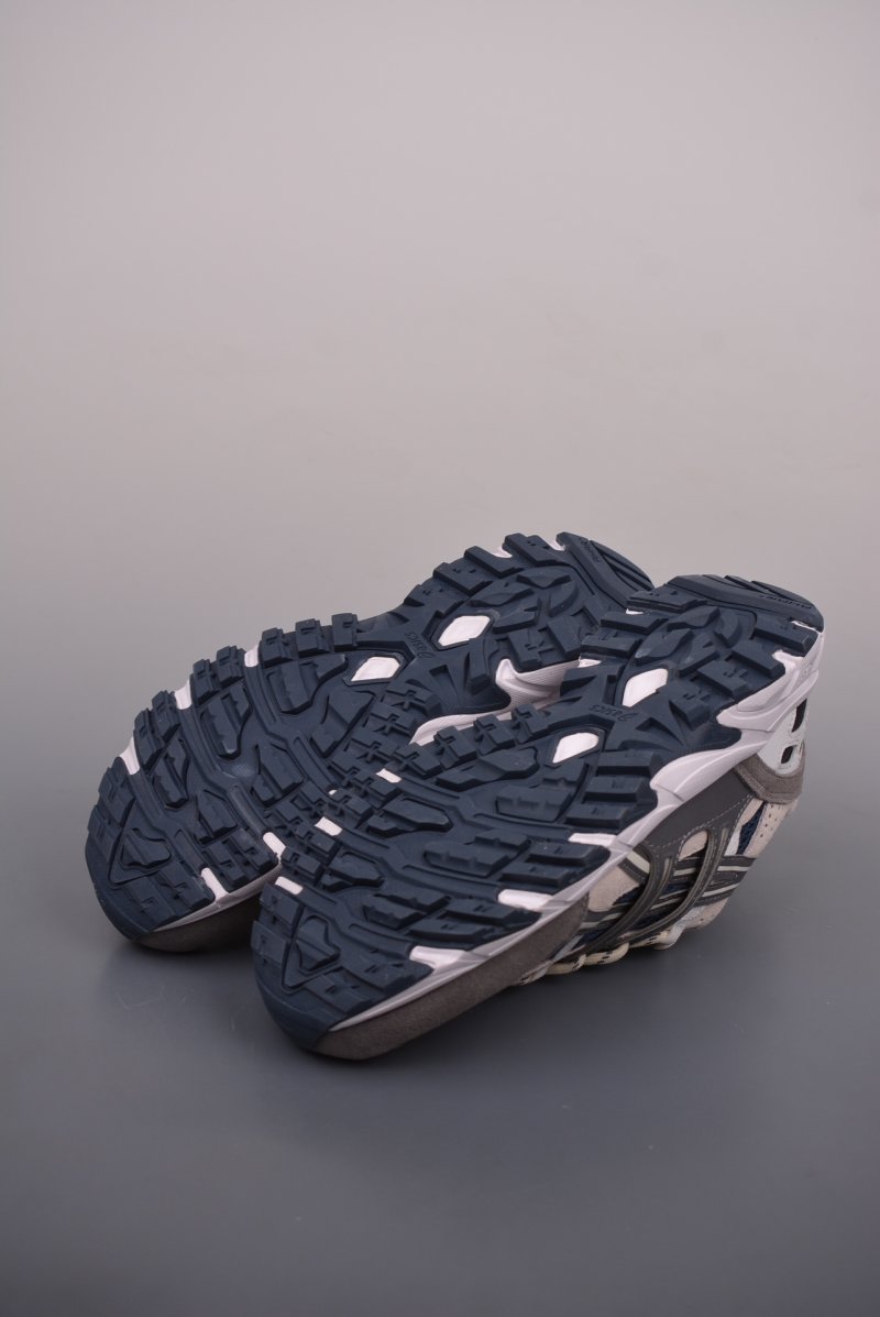 Asics Gel-Sonoma 15-50 view