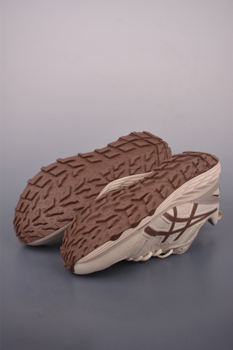Asics Gel-Sonoma CN view