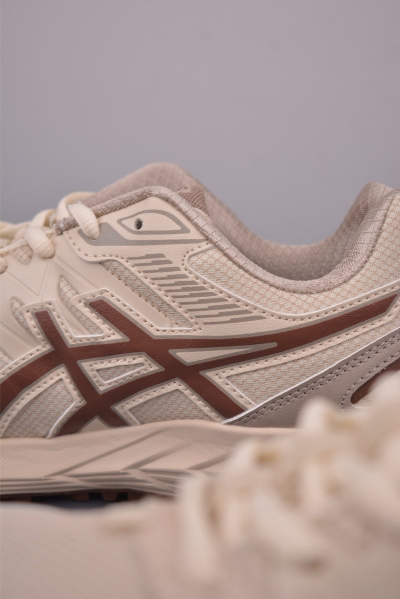 Asics Gel-Sonoma CN view