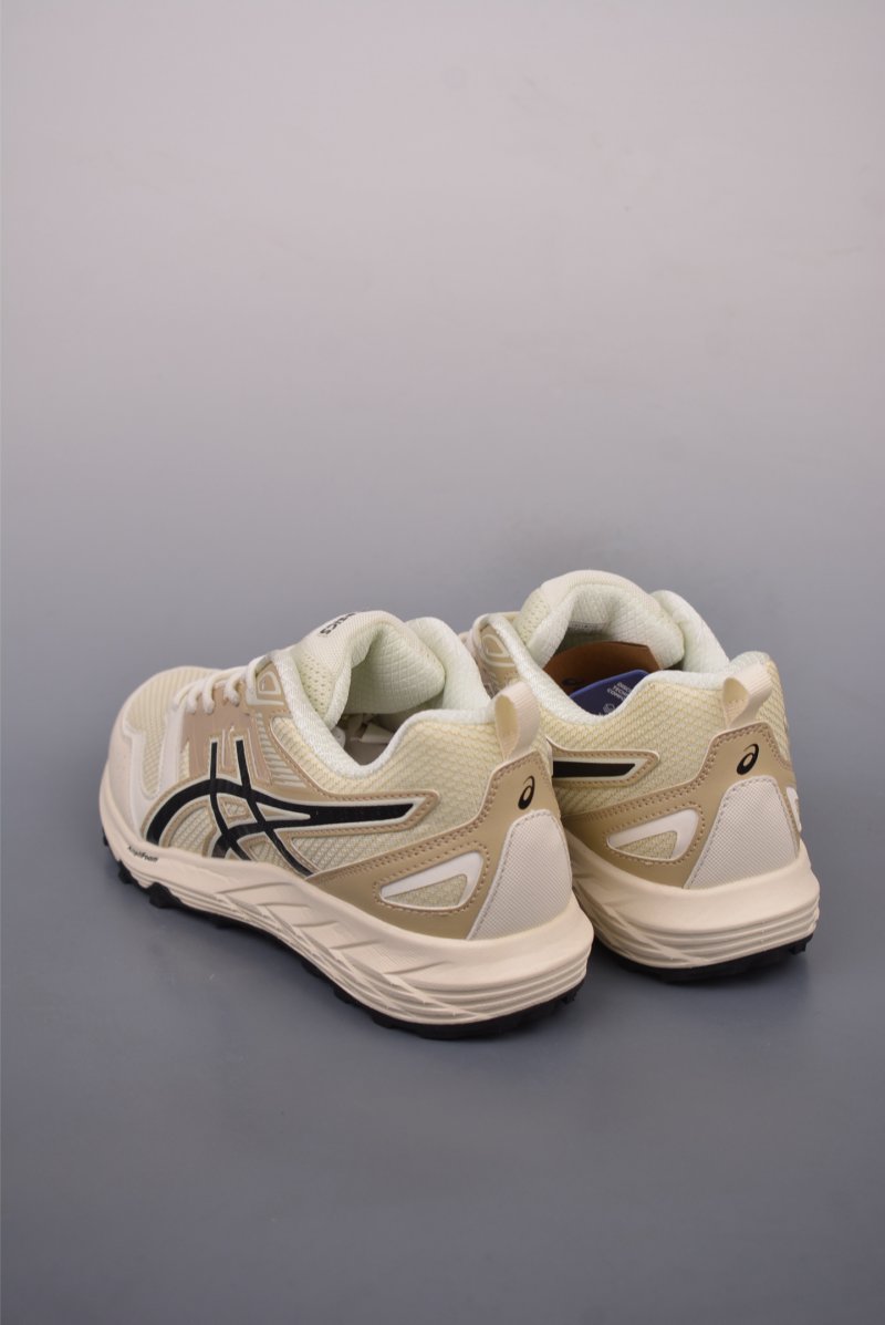 Asics Gel-Sonoma CN view