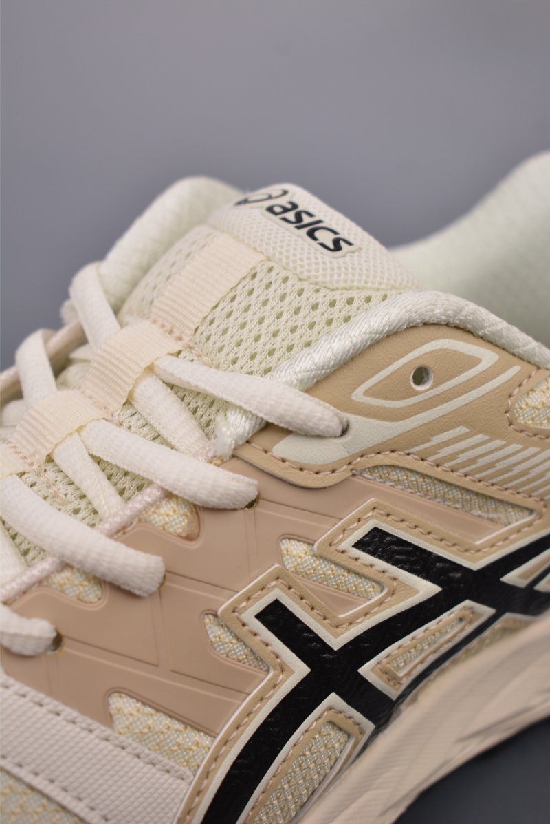 Asics Gel-Sonoma CN view