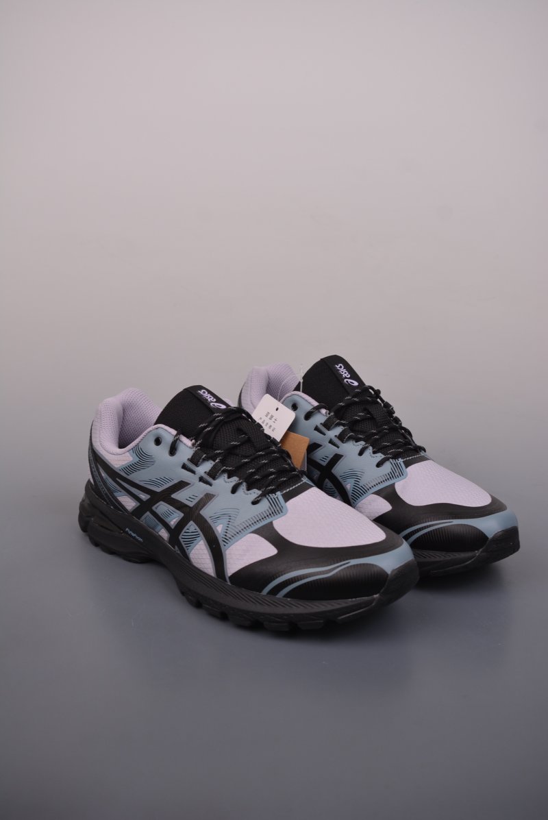 Asics Gel-Terrain view