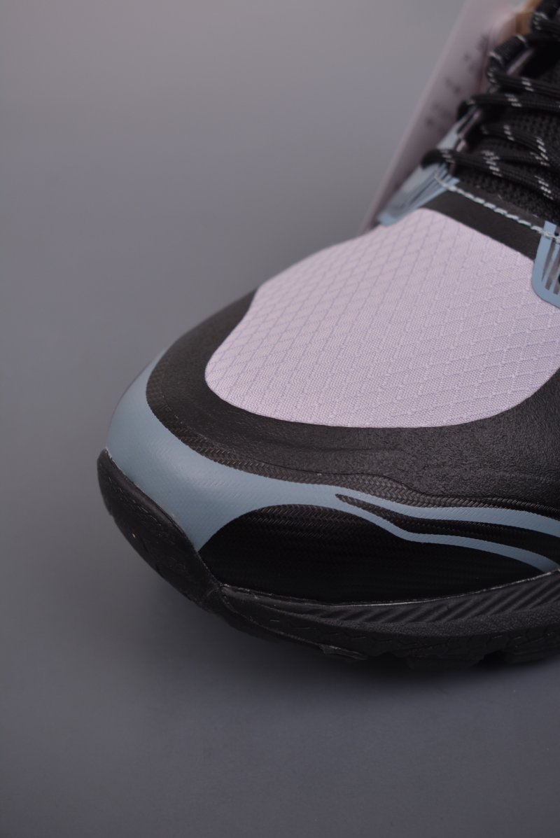 Asics Gel-Terrain view
