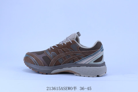 Asics Gel-Terrain GTX view 2