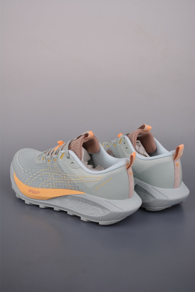 Asics Gel-Trabuco 13 view