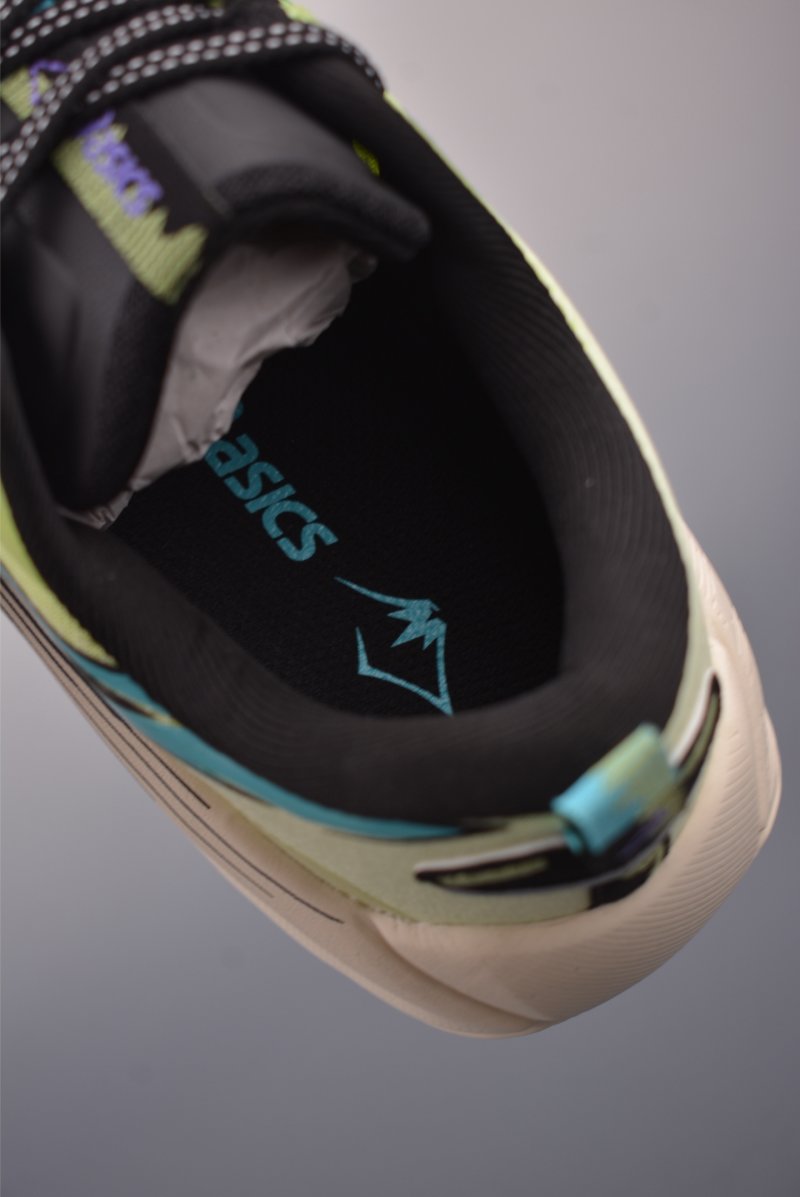 Asics Gel-Trabuco Max 4 view