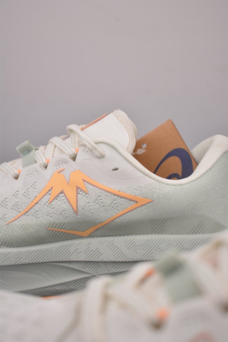 Asics Gel-Trabuco Max 4 view