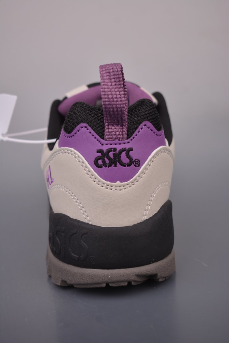 Asics Gel-Truck view