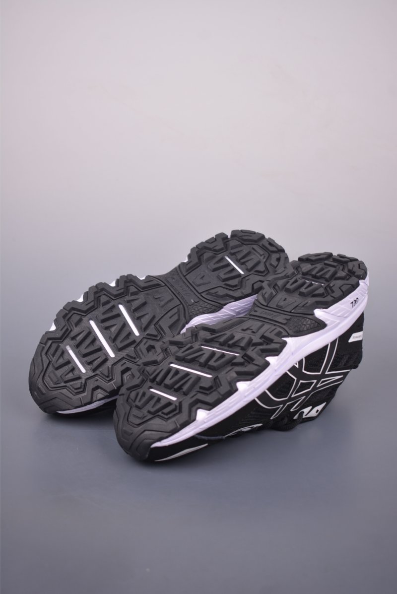 Asics Gel-Venture 6 view