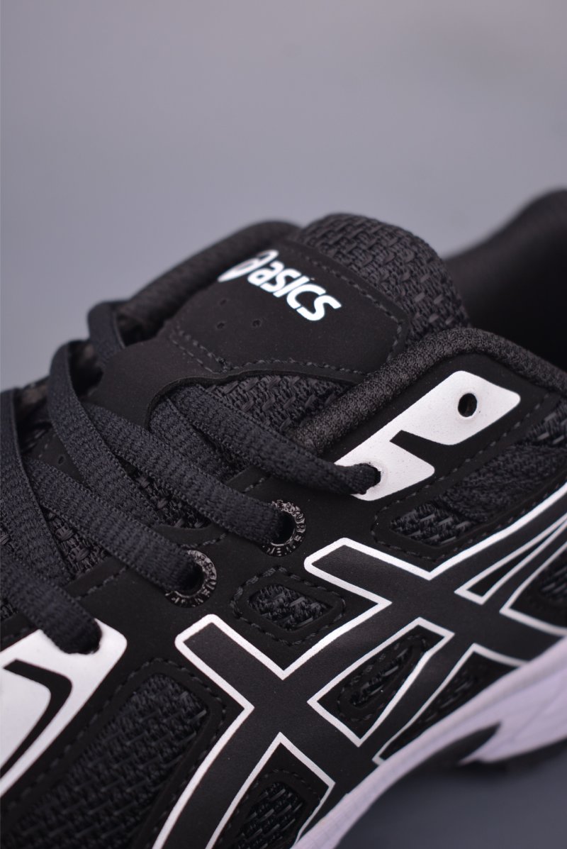 Asics Gel-Venture 6 view