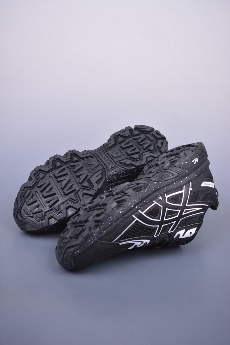 Asics Gel-Venture 6 view