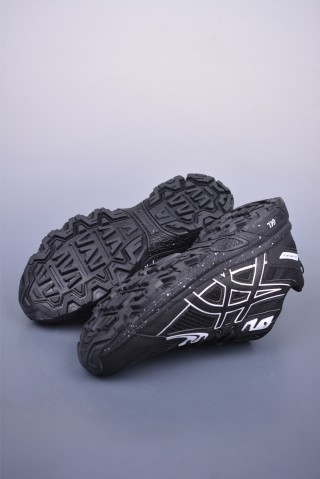 Asics Gel-Venture 6 view 3
