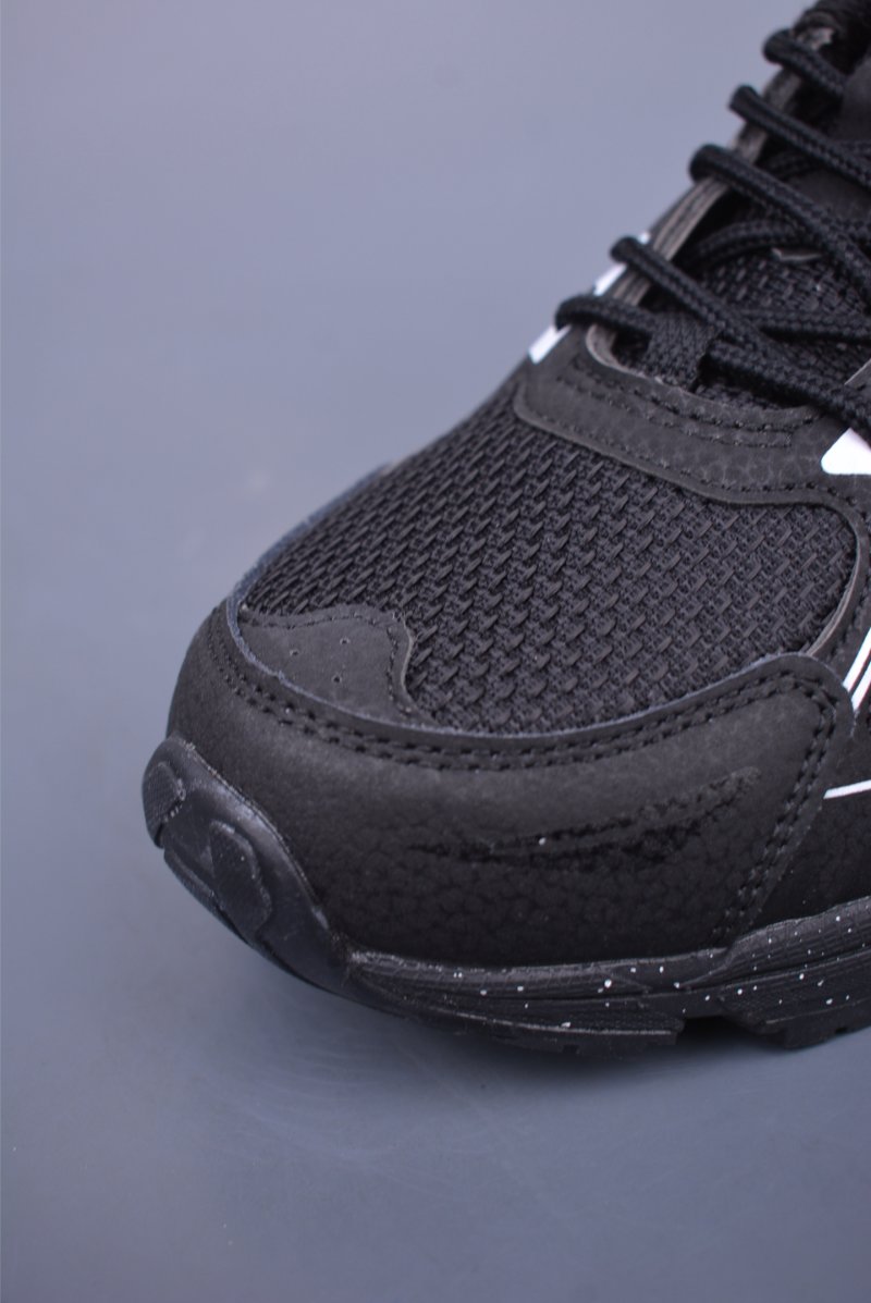 Asics Gel-Venture 6 view