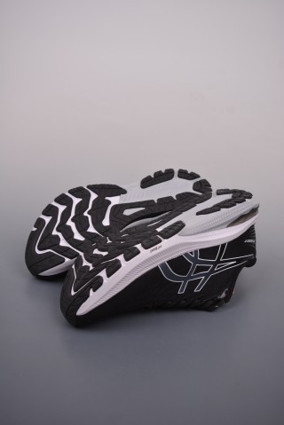 Asics GT-2000 11 view 3