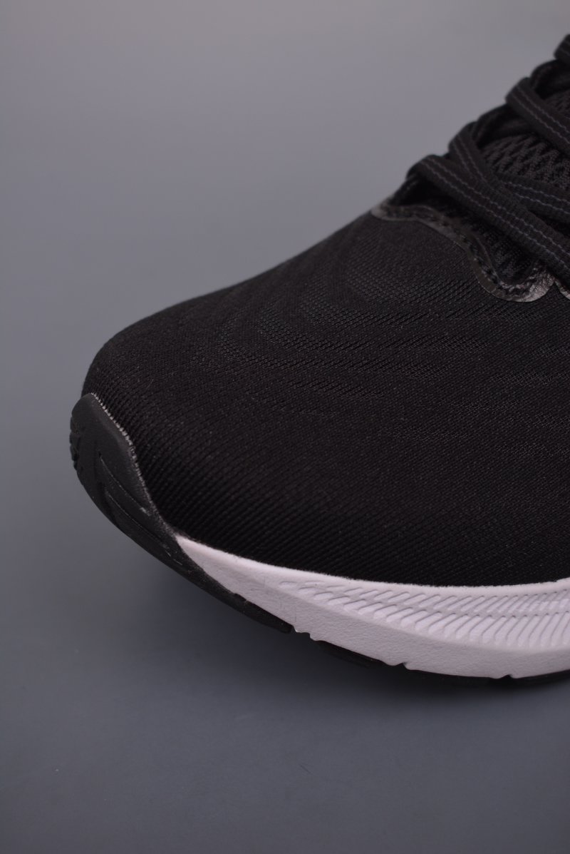 Asics GT-2000 11 view