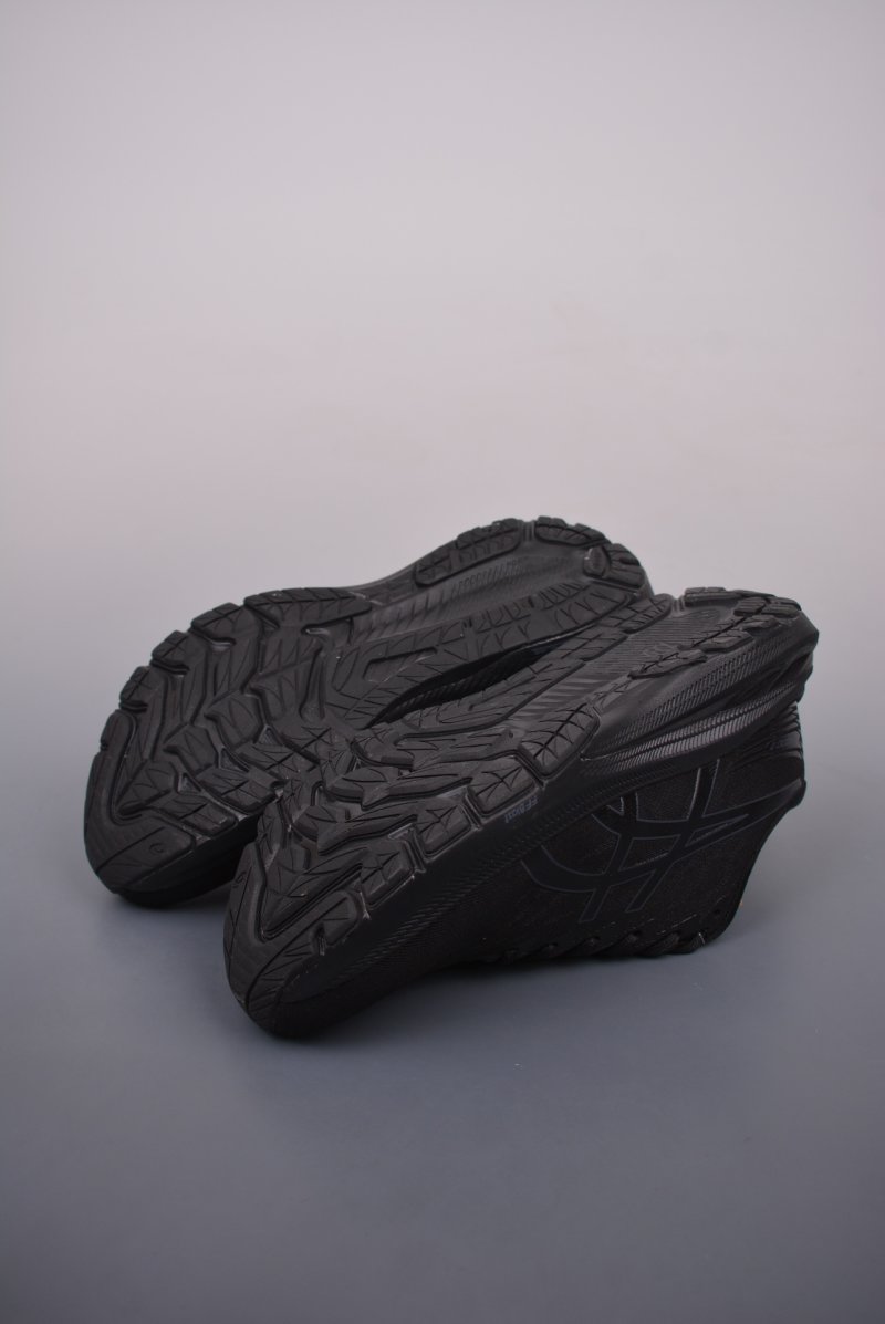 Asics GT-2000 11 view