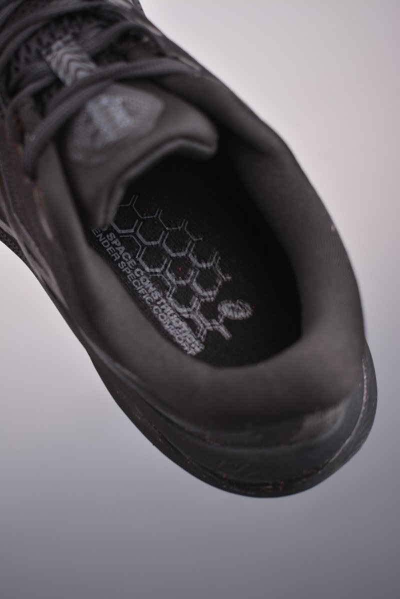 Asics GT-2000 11 view