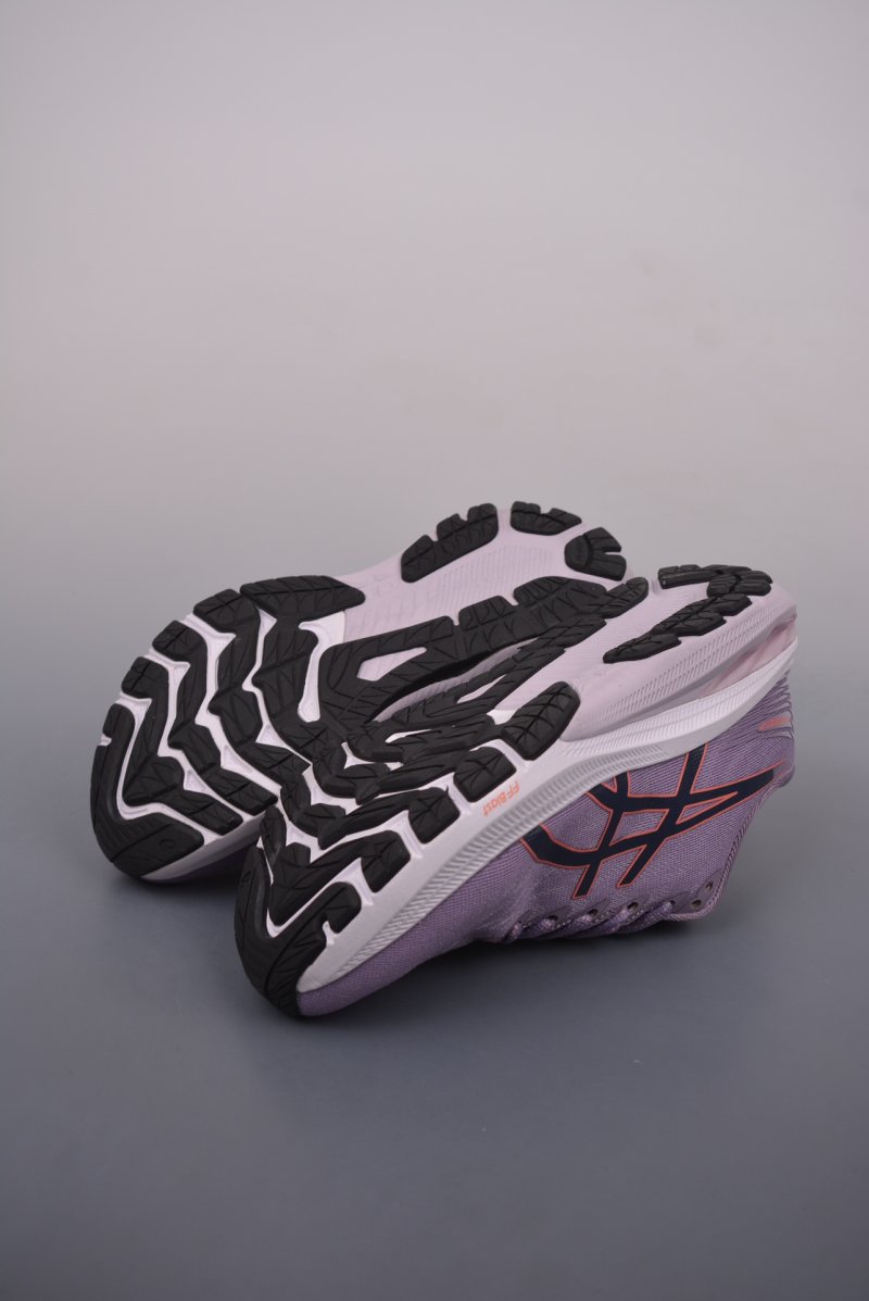 Asics GT-2000 11 view