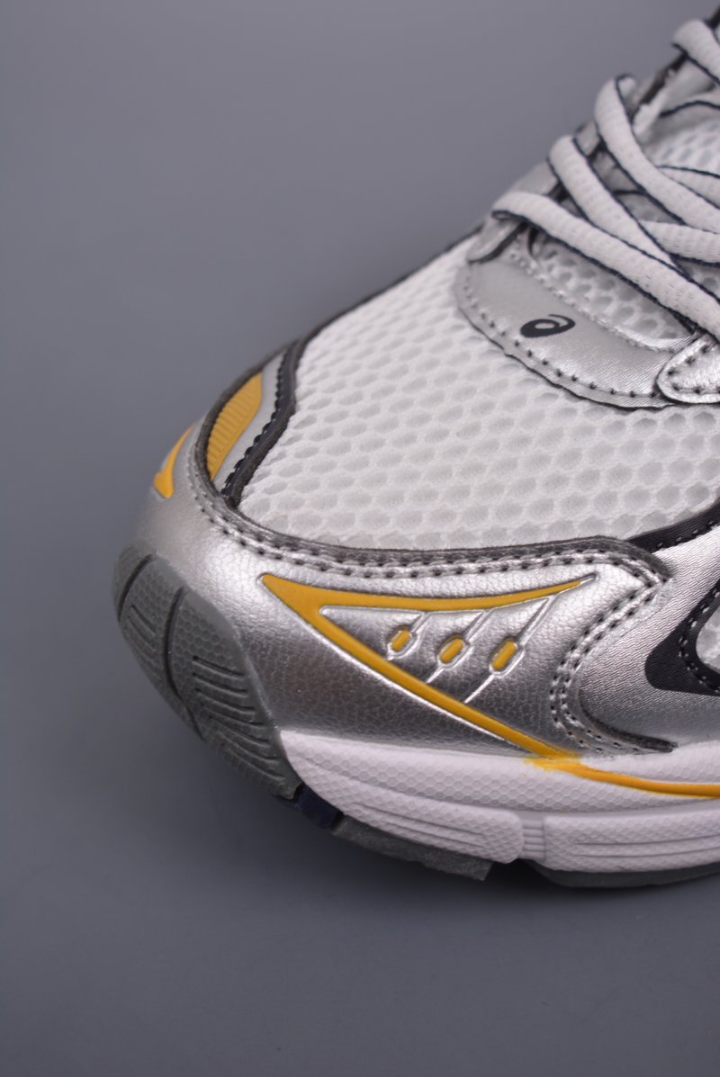 Asics GT-2160 view