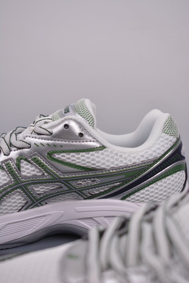 Asics GT-2160 view