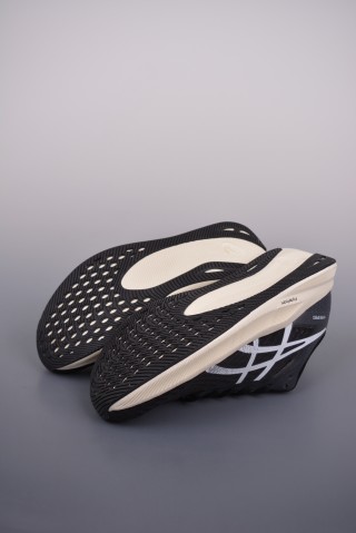 Asics Hyper Speed 2 view 18