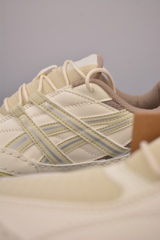 Asics Hypersync view 8