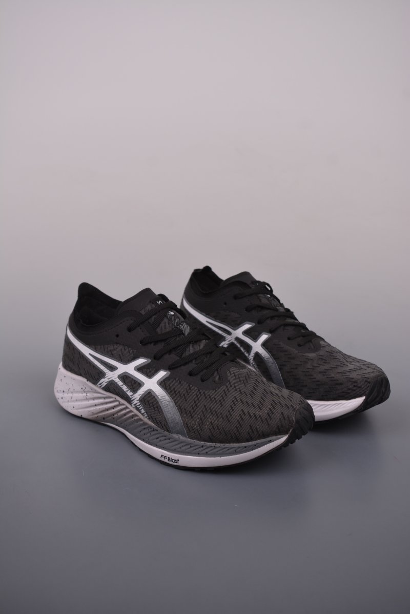 Asics Magic Speed