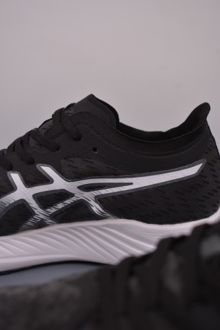 Asics Magic Speed view 8