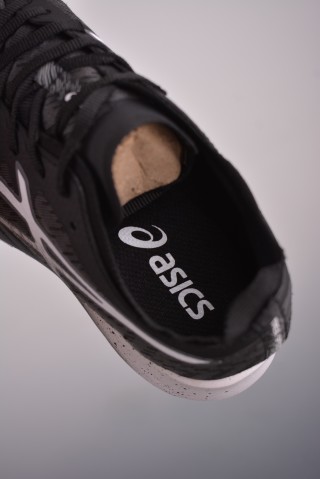 Asics Magic Speed view 9