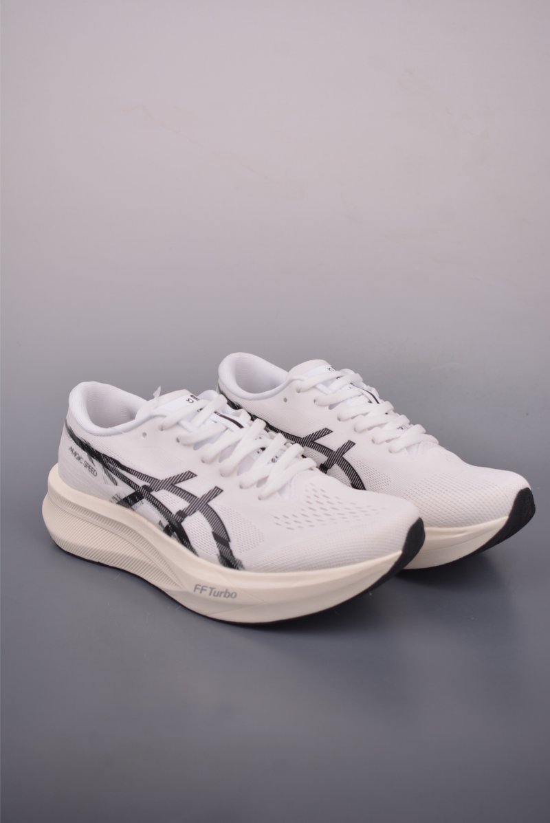 Asics Magic Speed 4