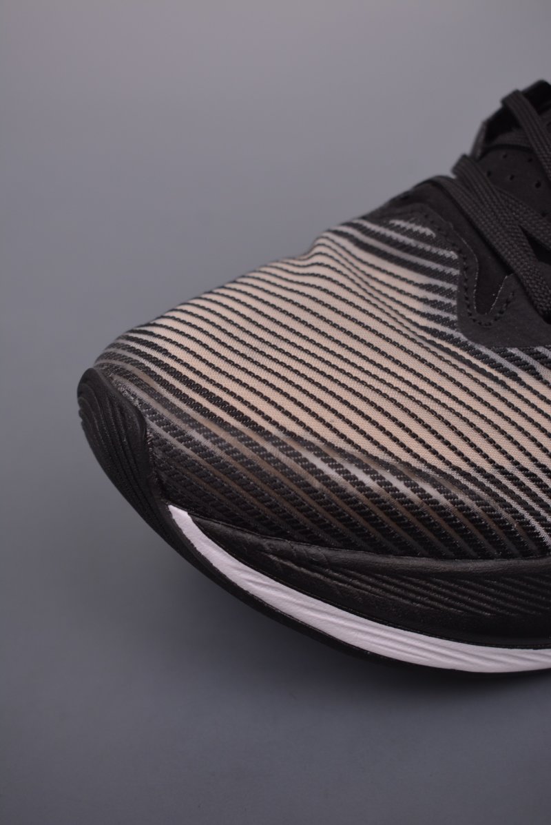 Asics Magic Speed 3 view