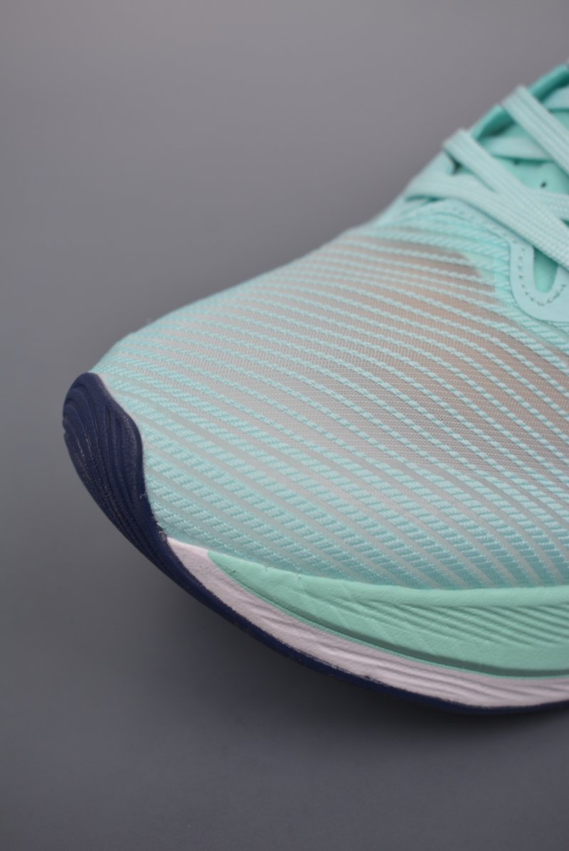 Asics Magic Speed 3 view